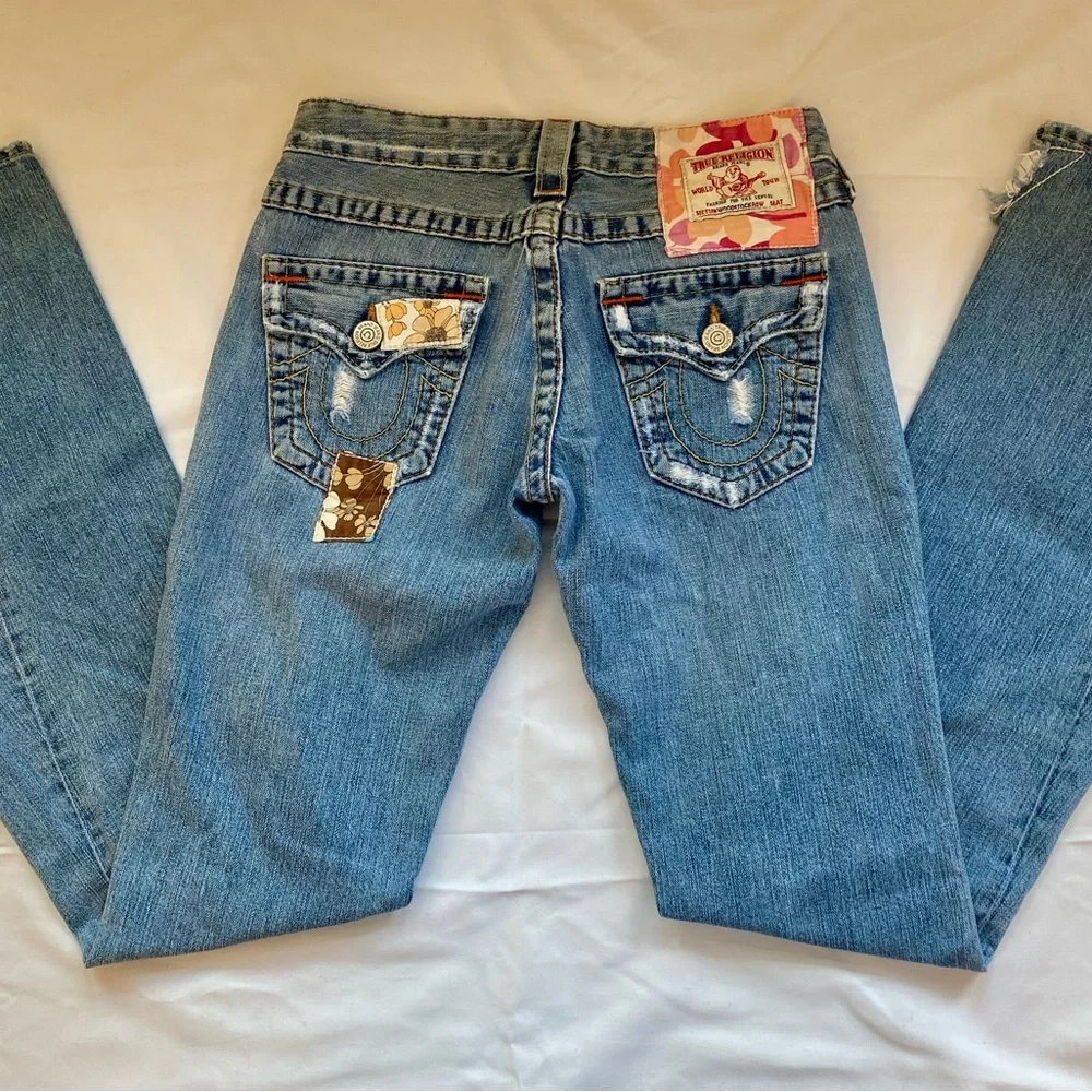 True Religion Vintage Woodstock Joey  Camo Patchwork Flare Jeans Size 26 - Picture 8 of 9